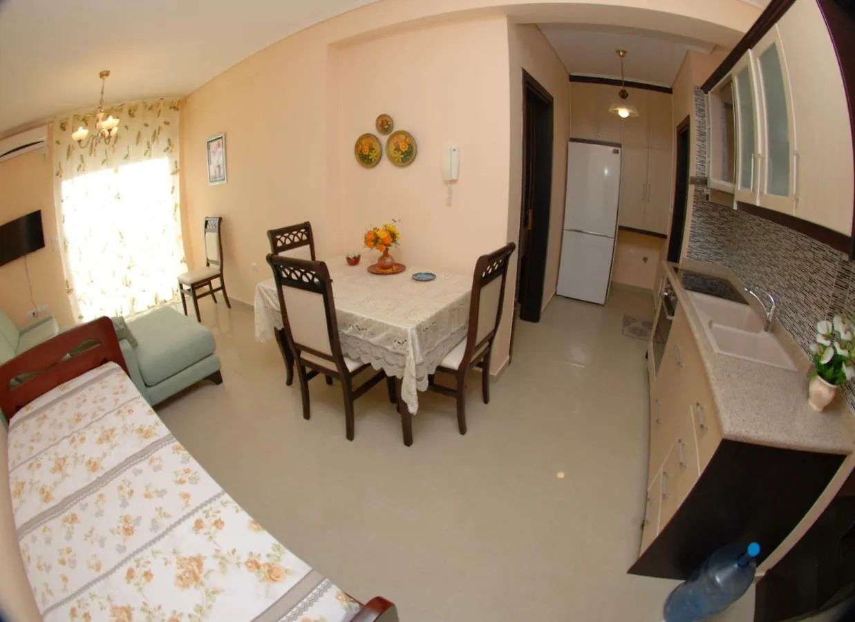 Erti'S Apartments Sarande