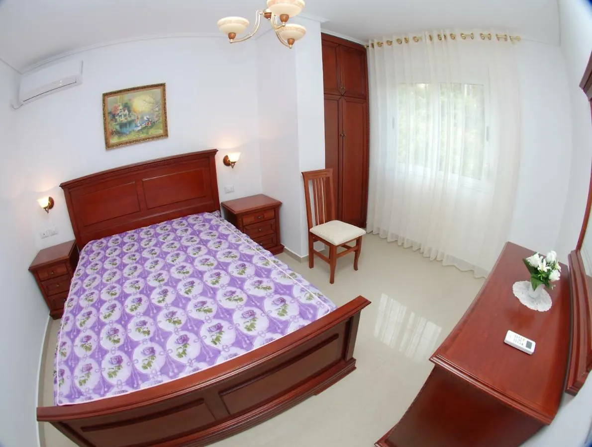 Erti'S Apartments Sarande